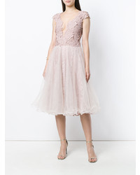 rosa ausgestelltes Kleid aus Tüll von Olvi´S