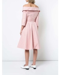 rosa ausgestelltes Kleid mit Vichy-Muster von Sara Battaglia