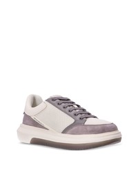 rosa bedruckte Leder niedrige Sneakers von Emporio Armani