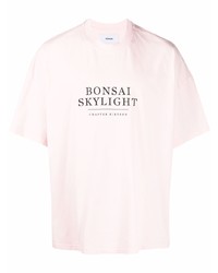 rosa bedrucktes T-Shirt mit einem Rundhalsausschnitt von Bonsai