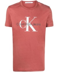 rosa bedrucktes T-Shirt mit einem Rundhalsausschnitt von Calvin Klein Jeans