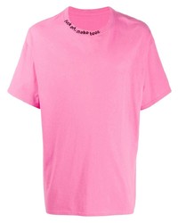 rosa bedrucktes T-Shirt mit einem Rundhalsausschnitt von F.A.M.T.