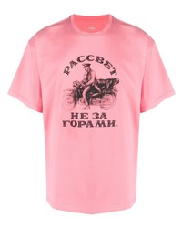 rosa bedrucktes T-Shirt mit einem Rundhalsausschnitt von Gosha Rubchinskiy