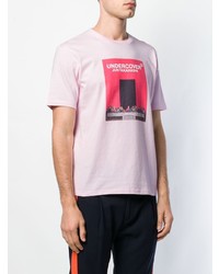 rosa bedrucktes T-Shirt mit einem Rundhalsausschnitt von Undercover