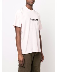 rosa bedrucktes T-Shirt mit einem Rundhalsausschnitt von Bonsai