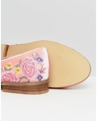 rosa bestickte Ballerinas von Asos