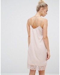 rosa Camisole-Kleid aus Spitze