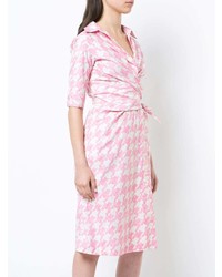 rosa Etuikleid mit Hahnentritt-Muster von Samantha Sung
