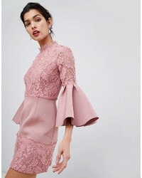 rosa gerade geschnittenes Kleid aus Spitze von ASOS DESIGN