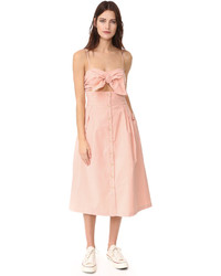 rosa Kleid mit Ausschnitten