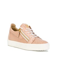 rosa Leder niedrige Sneakers mit Schlangenmuster von Giuseppe Zanotti Design