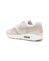 rosa niedrige Sneakers von Nike