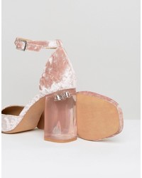 rosa Schuhe von Asos