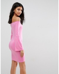 rosa schulterfreies Kleid von Asos