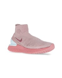 rosa Sportschuhe von Nike