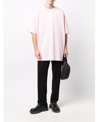 rosa T-Shirt mit einem Rundhalsausschnitt von Vetements