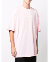 rosa T-Shirt mit einem Rundhalsausschnitt von Vetements