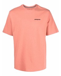 rosa T-Shirt mit einem Rundhalsausschnitt von Patagonia