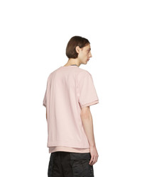 rosa T-Shirt mit einem Rundhalsausschnitt von Sacai