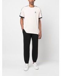 rosa T-Shirt mit einem Rundhalsausschnitt von adidas