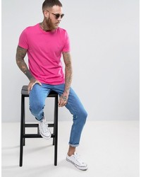 rosa T-Shirt mit einem Rundhalsausschnitt von Asos