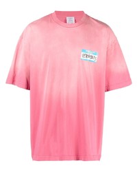 rosa T-Shirt mit einem Rundhalsausschnitt von Vetements