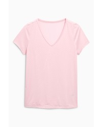 rosa T-Shirt mit einem V-Ausschnitt von NEXT