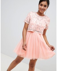 rosa verziertes ausgestelltes Kleid aus Tüll von ASOS DESIGN