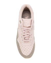 rosa Wildleder niedrige Sneakers von Nike