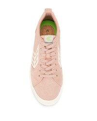 rosa Wildleder niedrige Sneakers von Cariuma