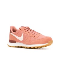 rosa Wildleder niedrige Sneakers von Nike