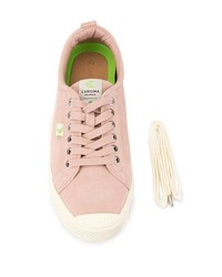 rosa Wildleder niedrige Sneakers von Cariuma