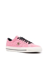 rosa Wildleder niedrige Sneakers von Converse
