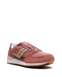 rosa Wildleder niedrige Sneakers von Saucony