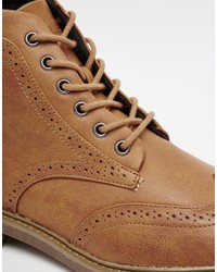 rotbraune Brogue Stiefel aus Leder von Pull&Bear