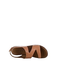 rotbraune flache Sandalen aus Leder von Inuovo