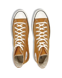 rotbraune hohe Sneakers aus Segeltuch von Converse