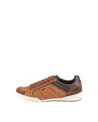 rotbraune Leder niedrige Sneakers von Geox