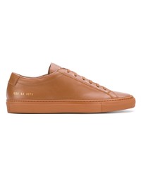 rotbraune Leder niedrige Sneakers von Common Projects