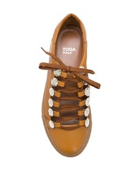 rotbraune Leder niedrige Sneakers von Toga Pulla