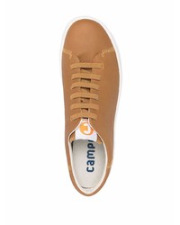 rotbraune Leder niedrige Sneakers von Camper