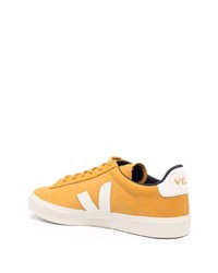 rotbraune Leder niedrige Sneakers von Veja