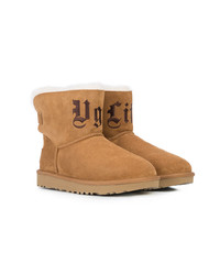 rotbraune Ugg Stiefel von Jeremy Scott