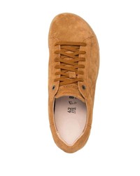 rotbraune Wildleder niedrige Sneakers von Birkenstock