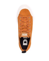 rotbraune Wildleder niedrige Sneakers von Diesel