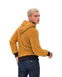 rotbrauner Fleece-Pullover mit einem Kapuze von Tom Barron
