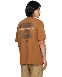 rotbraunes bedrucktes T-Shirt mit einem Rundhalsausschnitt von AAPE BY A BATHING APE