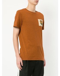 rotbraunes besticktes T-Shirt mit einem Rundhalsausschnitt von Kent & Curwen