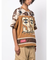 rotbraunes Camouflage T-Shirt mit einem V-Ausschnitt von AAPE BY A BATHING APE