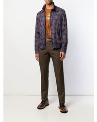 rotbraunes T-Shirt mit einem Rundhalsausschnitt mit Paisley-Muster von Etro